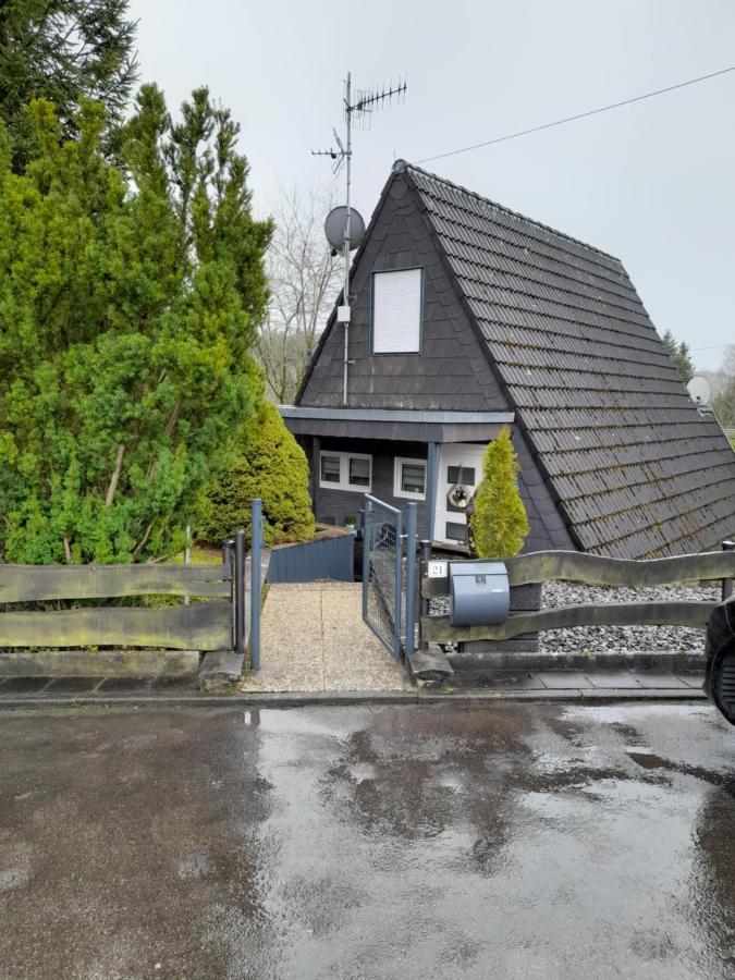 Haus Eifel Villa Kerschenbach Eksteriør billede